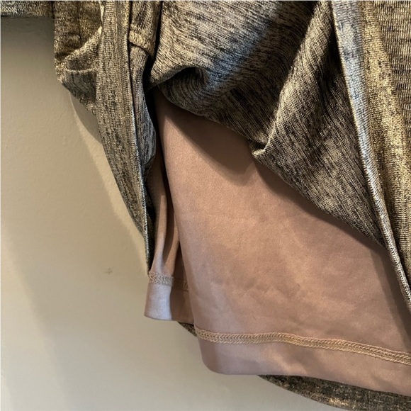 Vince Camuto Gold Metallic Shimmer Long Sleeve Dress Size 6 - Picture 7 of 16